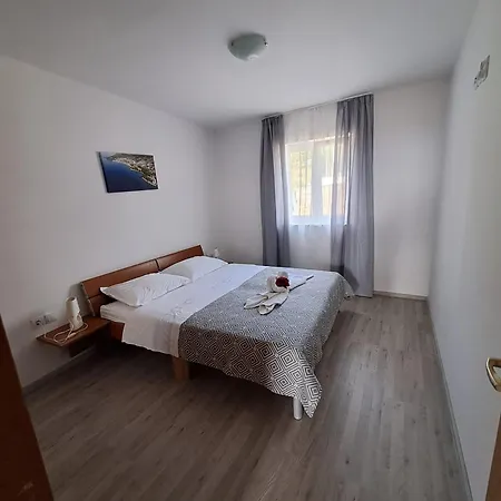 Igor Apartment